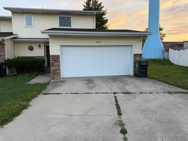 804 S Okaw #C, Mahomet, IL 61853