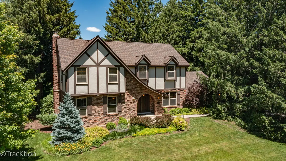 22W166 Mccarron Road, Glen Ellyn, IL 60137 - #1