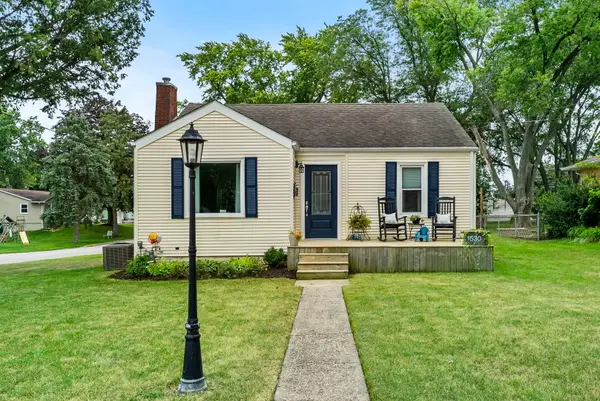 1530 5th Avenue, Silvis, IL 61282