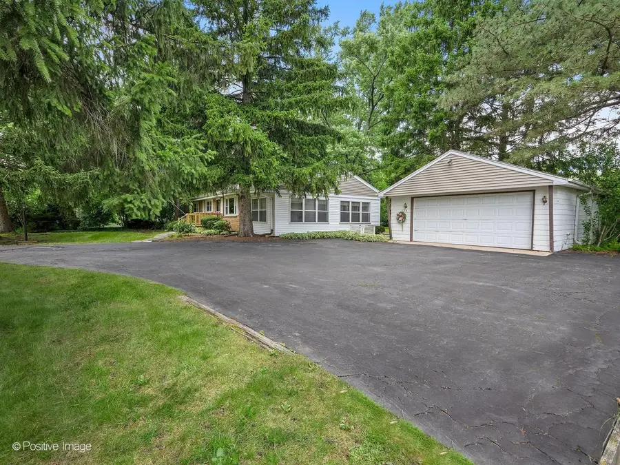 526 67th Place, Willowbrook, IL 60527 - #3