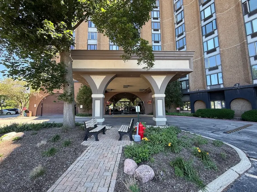 1 Renaissance Place #215, Palatine, IL 60067 - #2