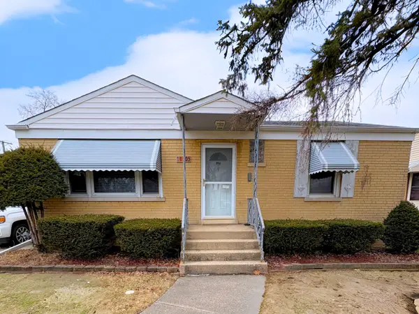 1105 E Oak Avenue, La Grange Park, IL 60526