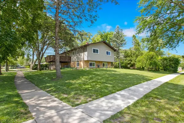 501 Lafayette Lane, Hoffman Estates, IL 60169