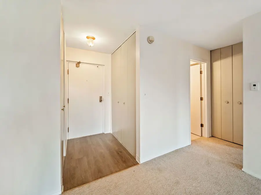 4 Mason Street #106, Bensenville, IL 60106 - #2