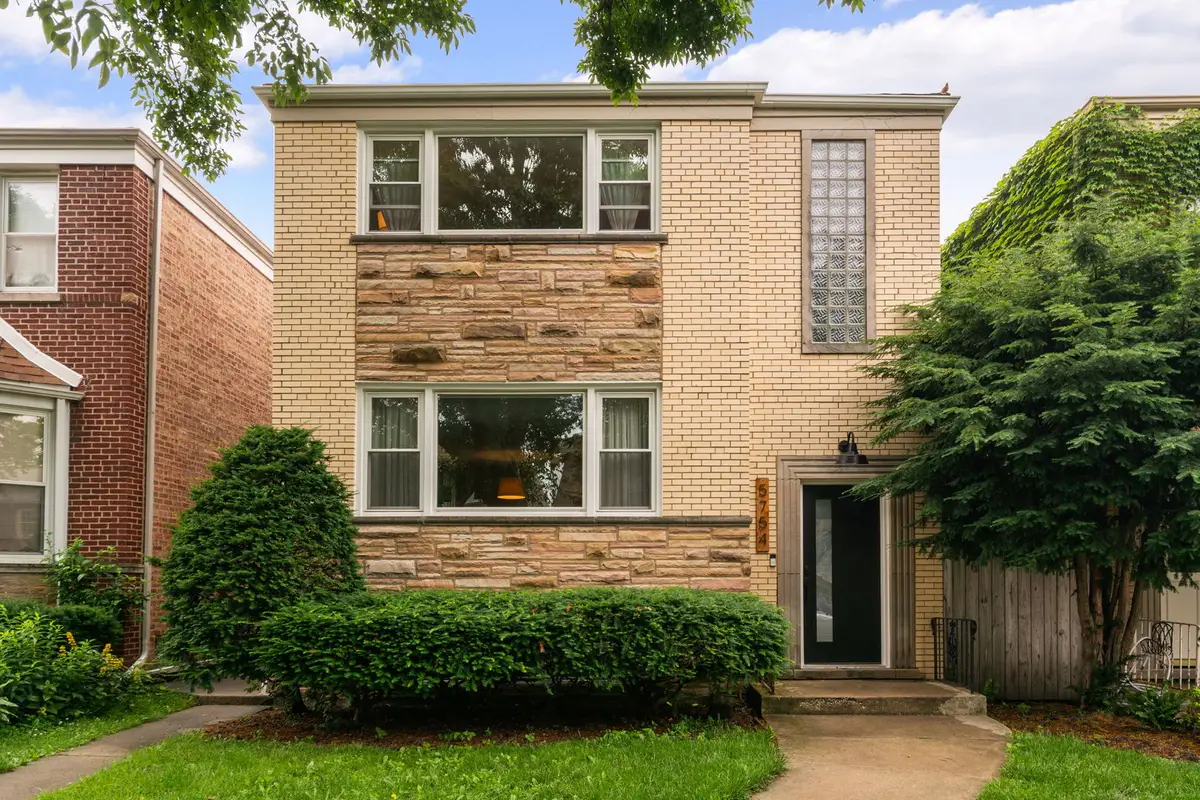 5754 N Christiana Avenue, Chicago, IL 60659 - #1