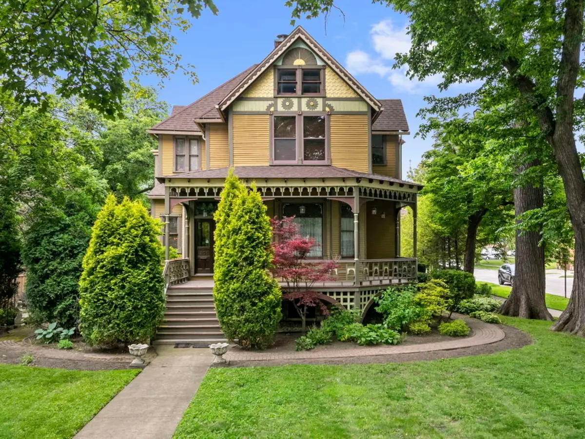 201 Wesley Avenue, Oak Park, IL 60302 - #1