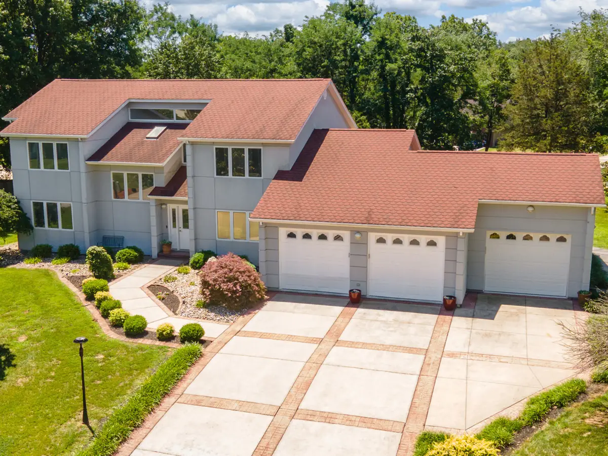 3201 Foxberry Circle, Carbondale, IL 62901 - #1
