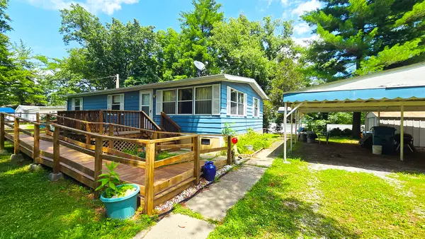 1750 Moonglow Road, Centralia, IL 62801