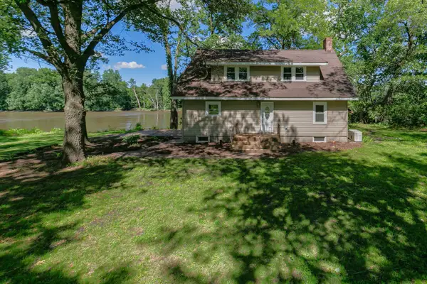 5321 320th Street, Hillsdale, IL 61257
