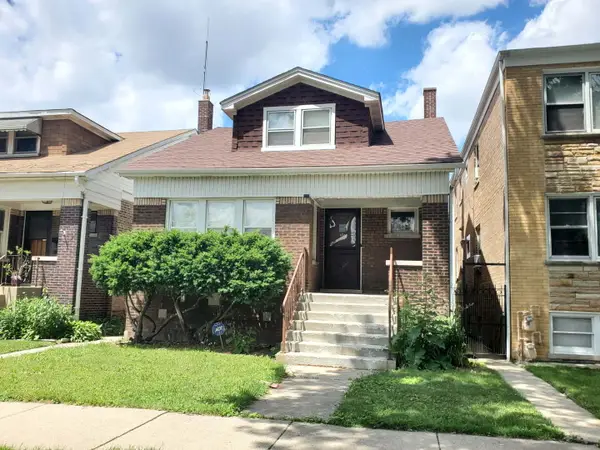 4158 W Wellington Avenue, Chicago, IL 60641