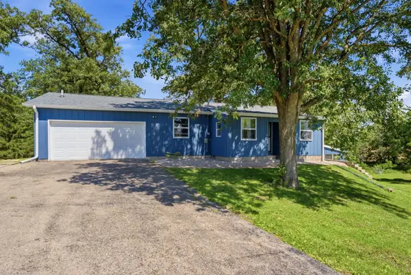 11394 E 250th Street, Lynn Center, IL 61262