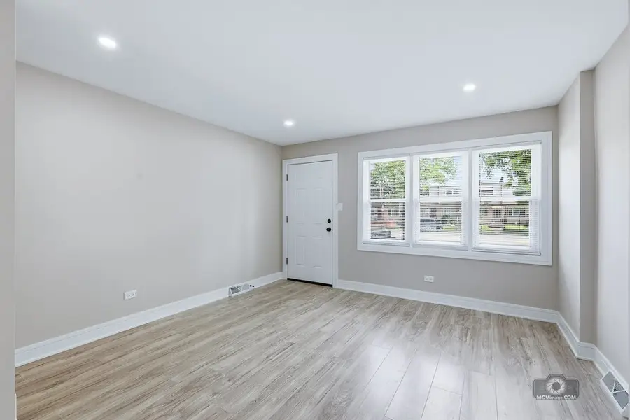 1050 W 87 Street, Chicago, IL 60620 - #3