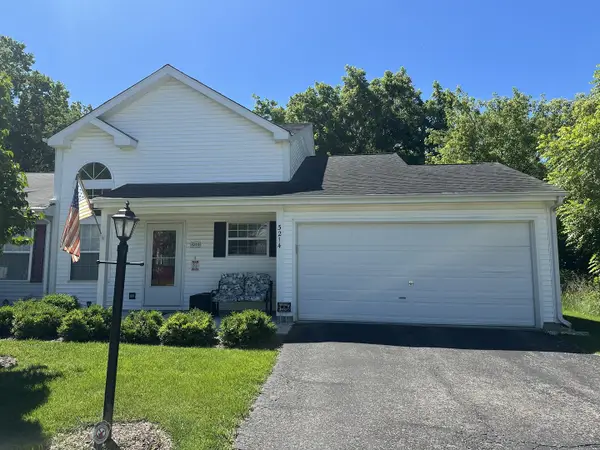 3214 Debra Drive, Island Lake, IL 60042