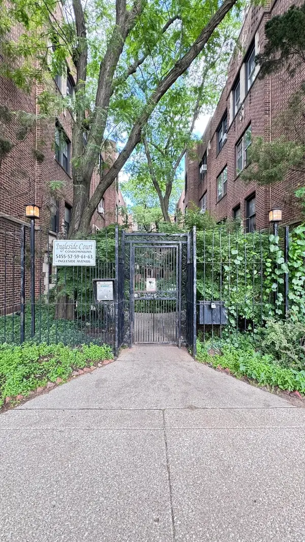 5455 S Ingleside Avenue #1E, Chicago, IL 60615