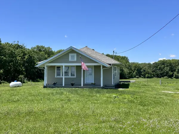 7637 1900 East Street, Tiskilwa, IL 61368