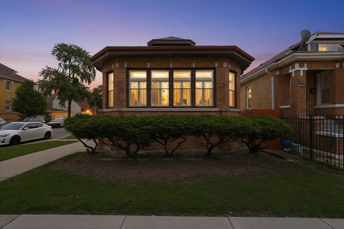 5401 S Richmond Street, Chicago, IL 60632 - #1