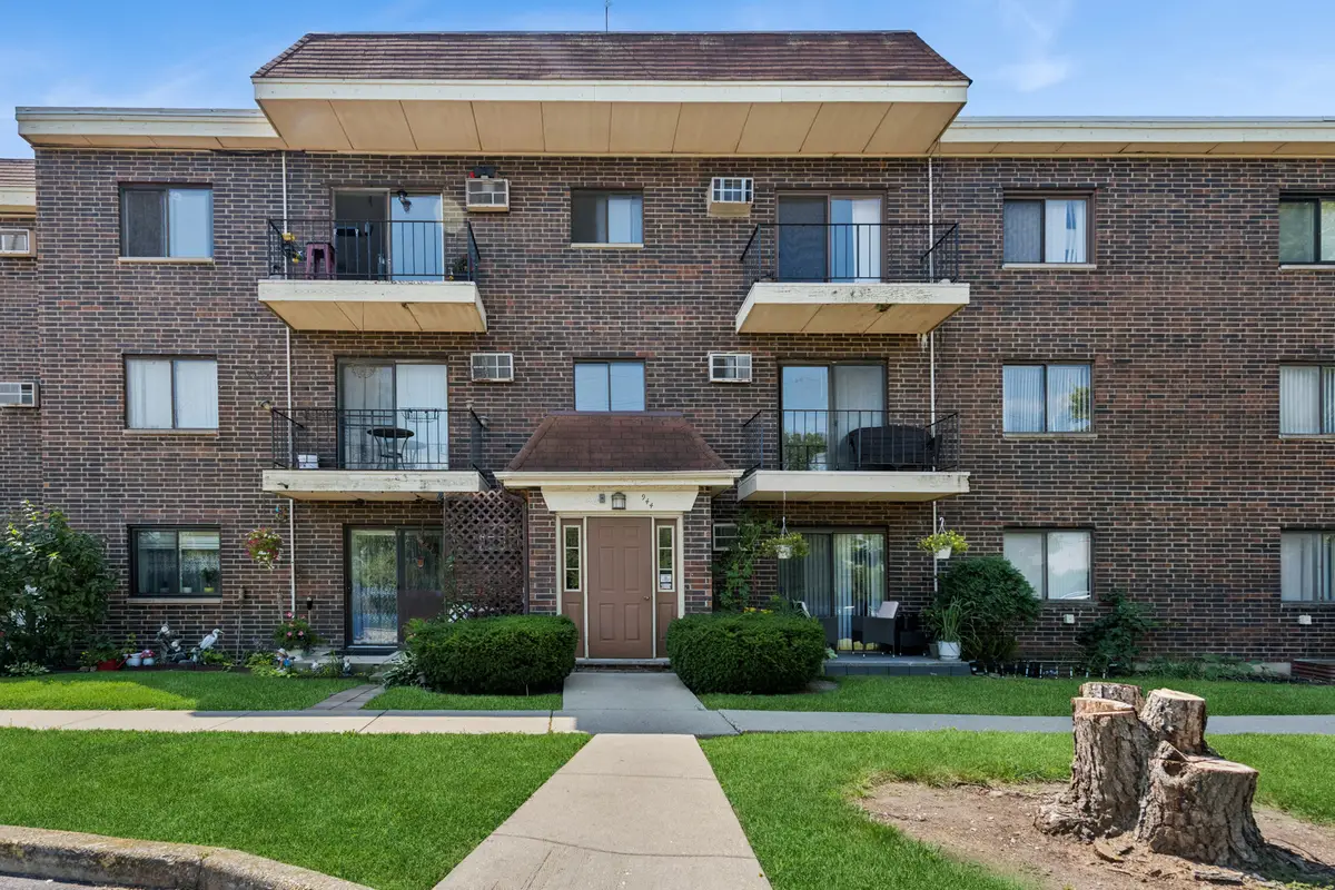 944 N Rohlwing Road #GJ, Addison, IL 60101 - #1