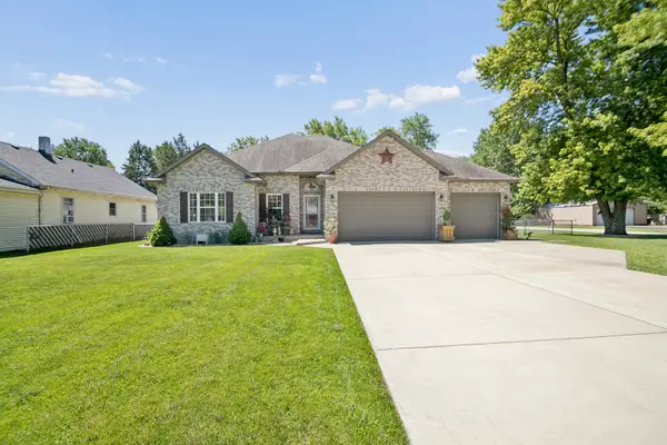 189 W Cermak Road, Braidwood, IL 60408
