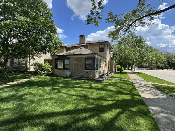 4957 Estes Avenue, Skokie, IL 60077