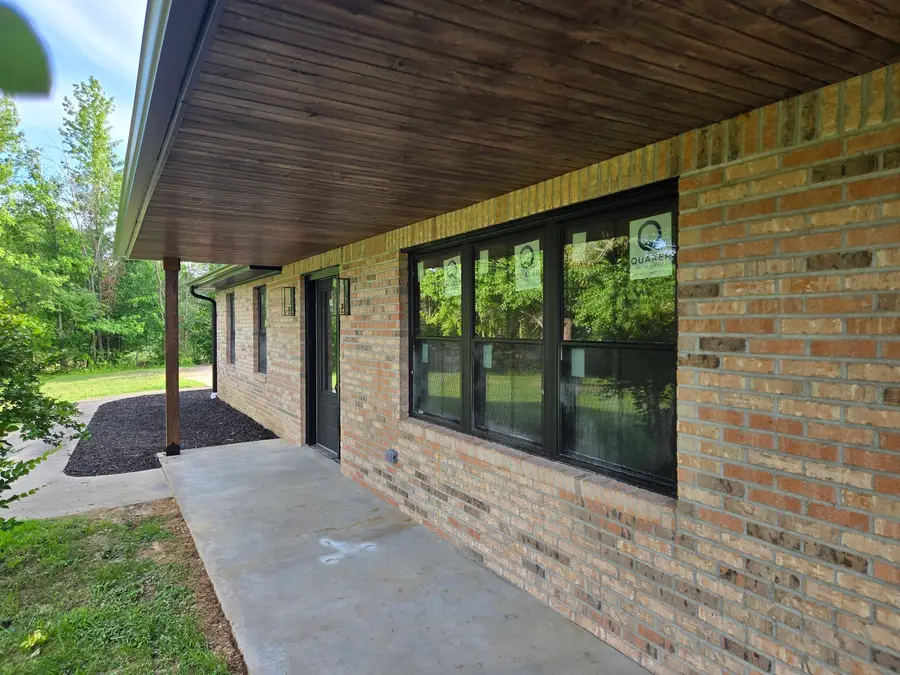 956 Auburn Lane Se, Goreville, IL 62939 - #2