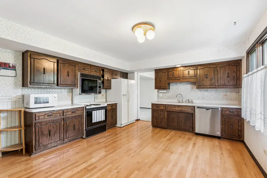 11852 Oregon Trail, Orland Park, IL 60467 - #3