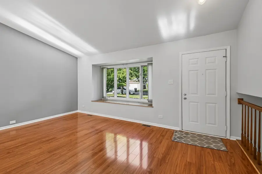 1036 E Meadow Lake Drive, Palatine, IL 60074 - #3