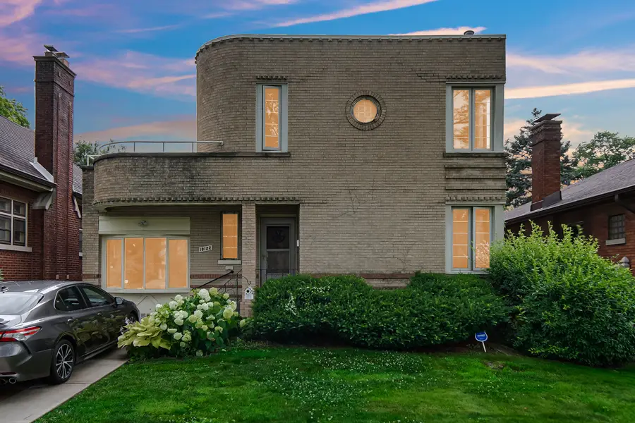 10122 S Bell Avenue, Chicago, IL 60643 - #2
