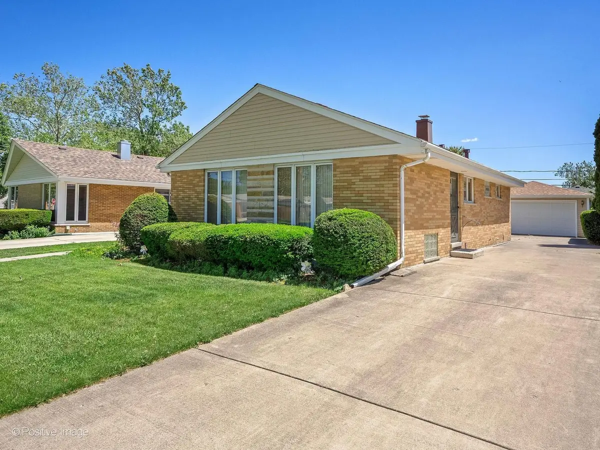 10809 Claridge Avenue, Westchester, IL 60154 - #1
