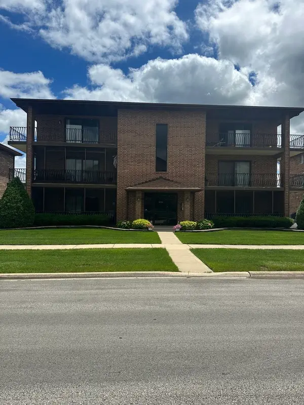 16743 Paxton Avenue #1N, Tinley Park, IL 60477