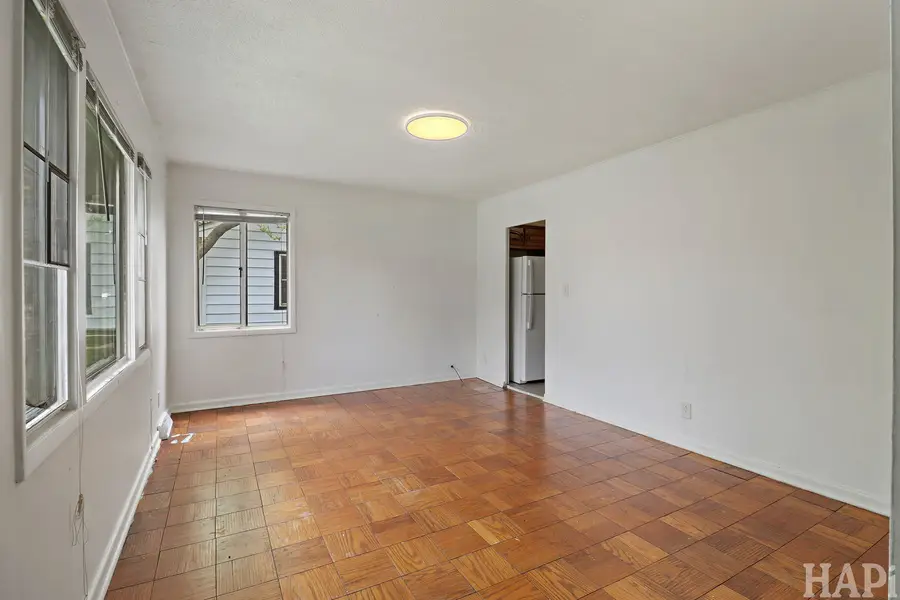 916 Chestnut Street, Waukegan, IL 60085 - #3