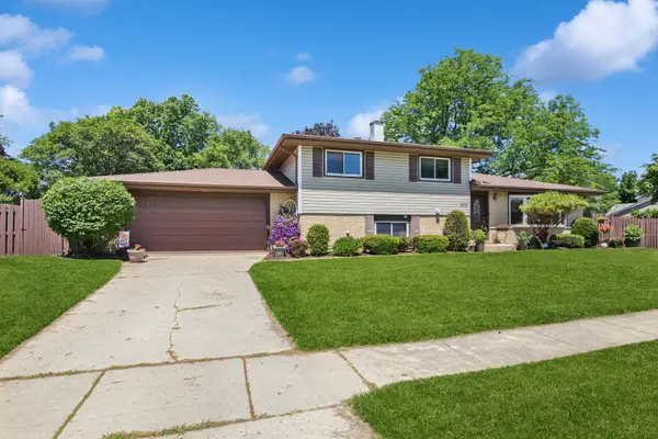 1212 Rose Court, Bartlett, IL 60103