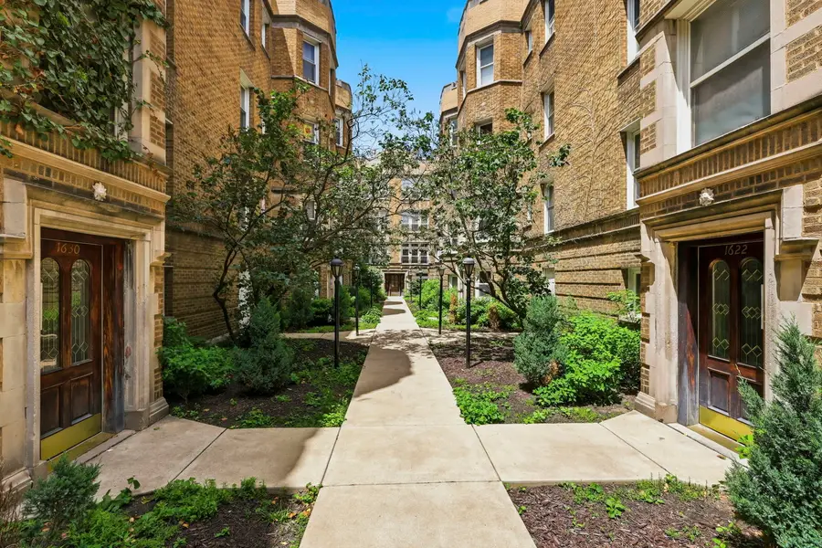 1624 W Farwell Avenue #1D, Chicago, IL 60626 - #2