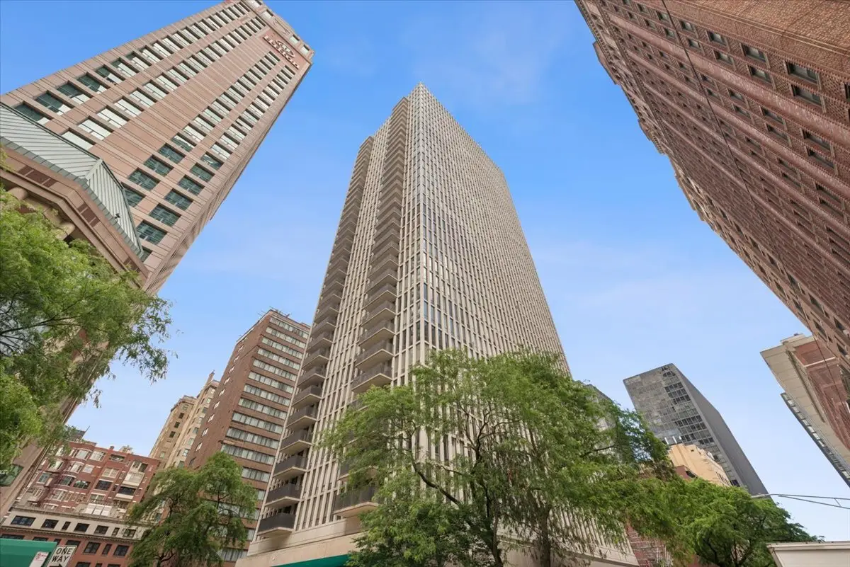 200 E Delaware Place #24F, Chicago, IL 60601 - #1