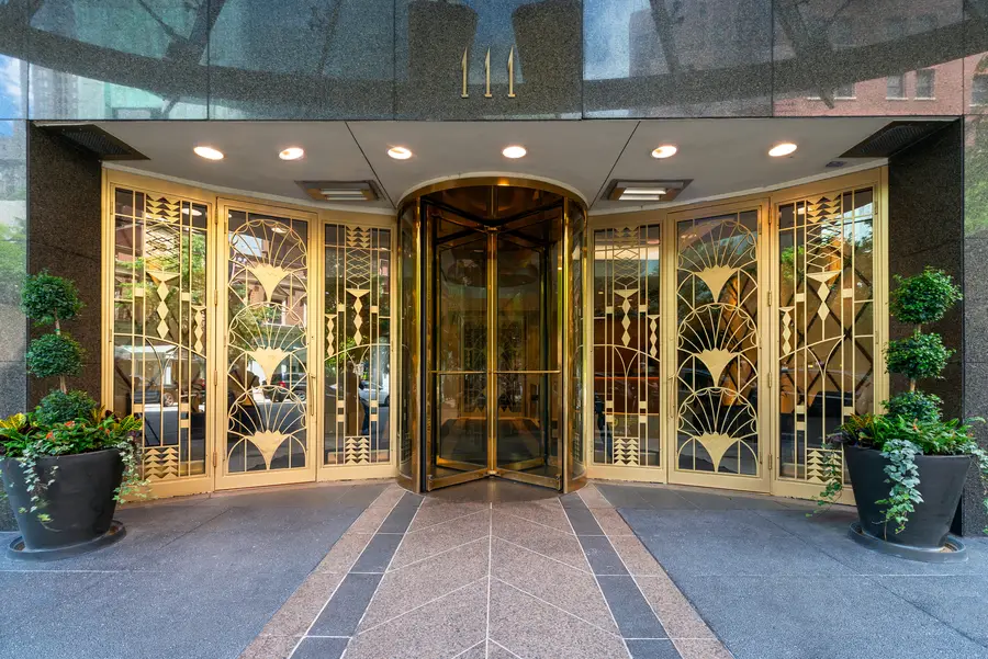 111 E Chestnut Street #38B, Chicago, IL 60611 - #2