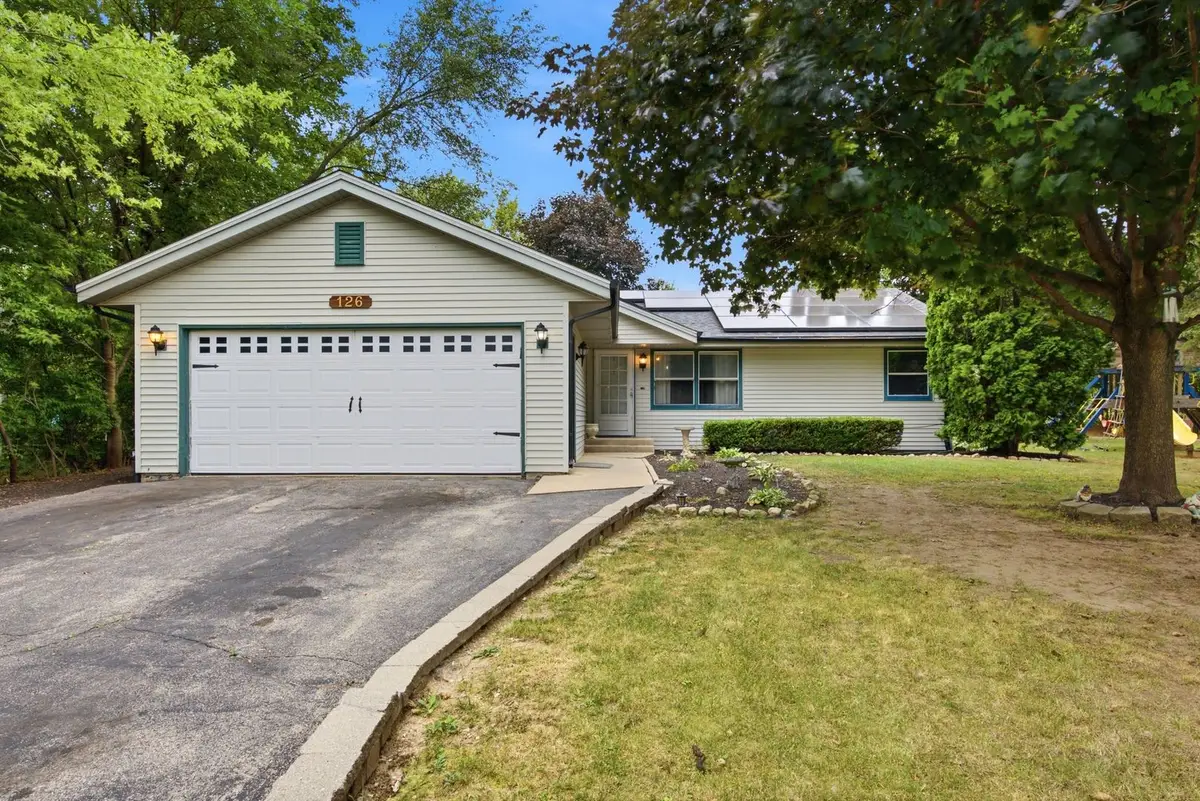 126 NE Queensbury Place Ne, Poplar Grove, IL 61065 - #1