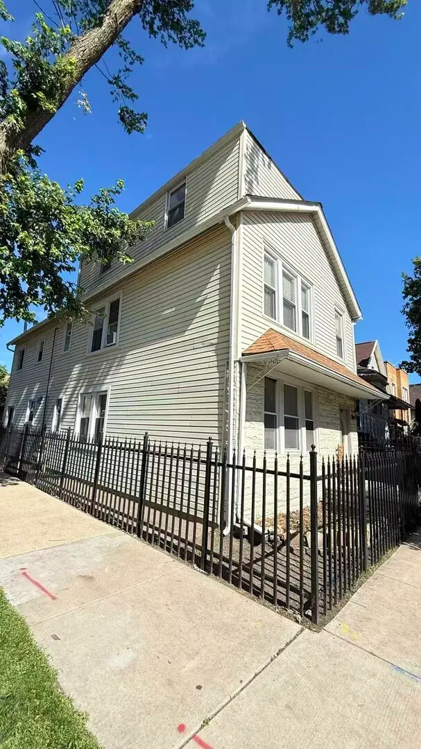 3824 S Sacramento Avenue, Chicago, IL 60632 - #3