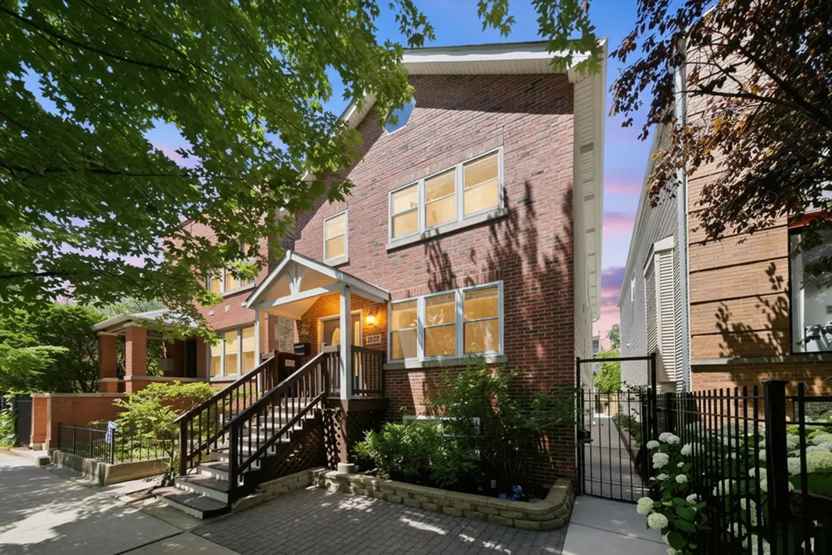 2112 W Superior Street, Chicago, IL 60612 - #1