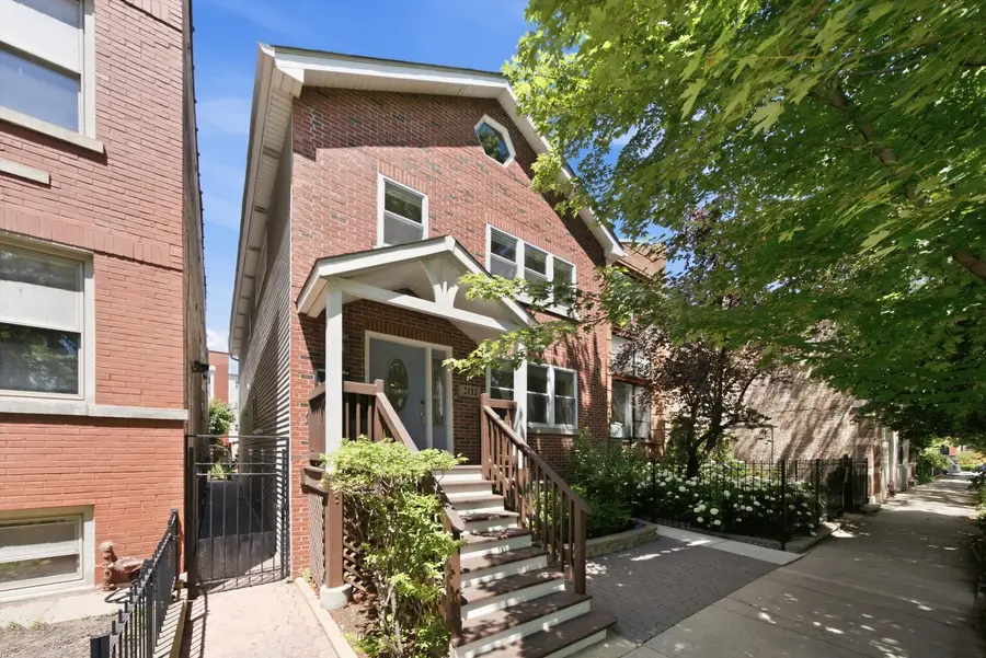 2112 W Superior Street, Chicago, IL 60612 - #3