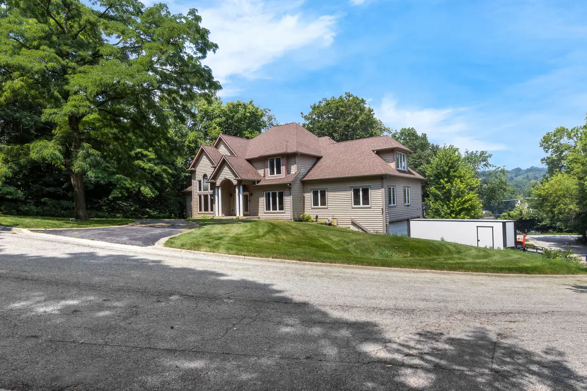 2 Echowood Drive, Algonquin, IL 60102 - #1
