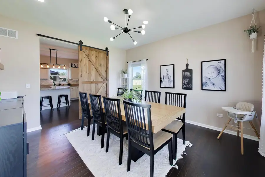 502 Fighting Irish Circle, Manteno, IL 60950 - #3