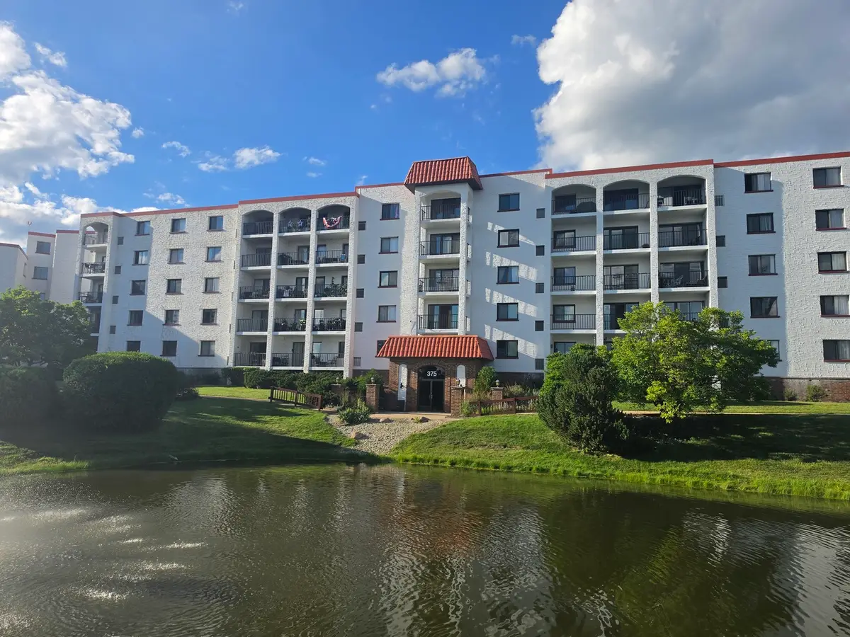375 Plum Creek Drive #103, Wheeling, IL 60090 - #1