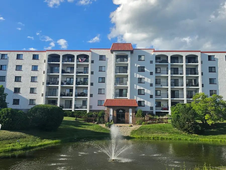375 Plum Creek Drive #103, Wheeling, IL 60090 - #3