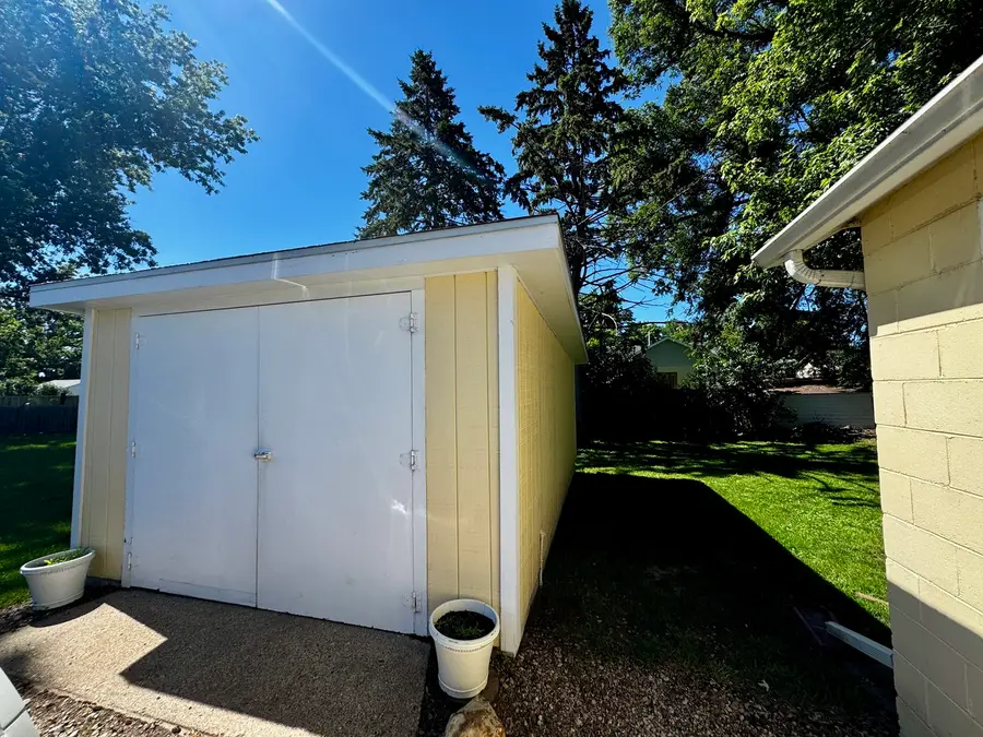 306 W Lasalle Street, Princeton, IL 61356 - #2