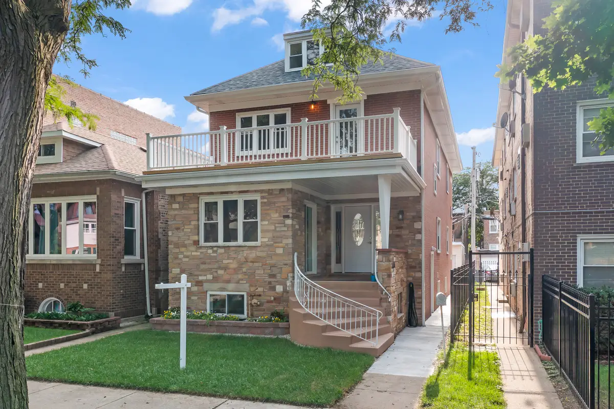 7234 N Hamilton Avenue, Chicago, IL 60645 - #1