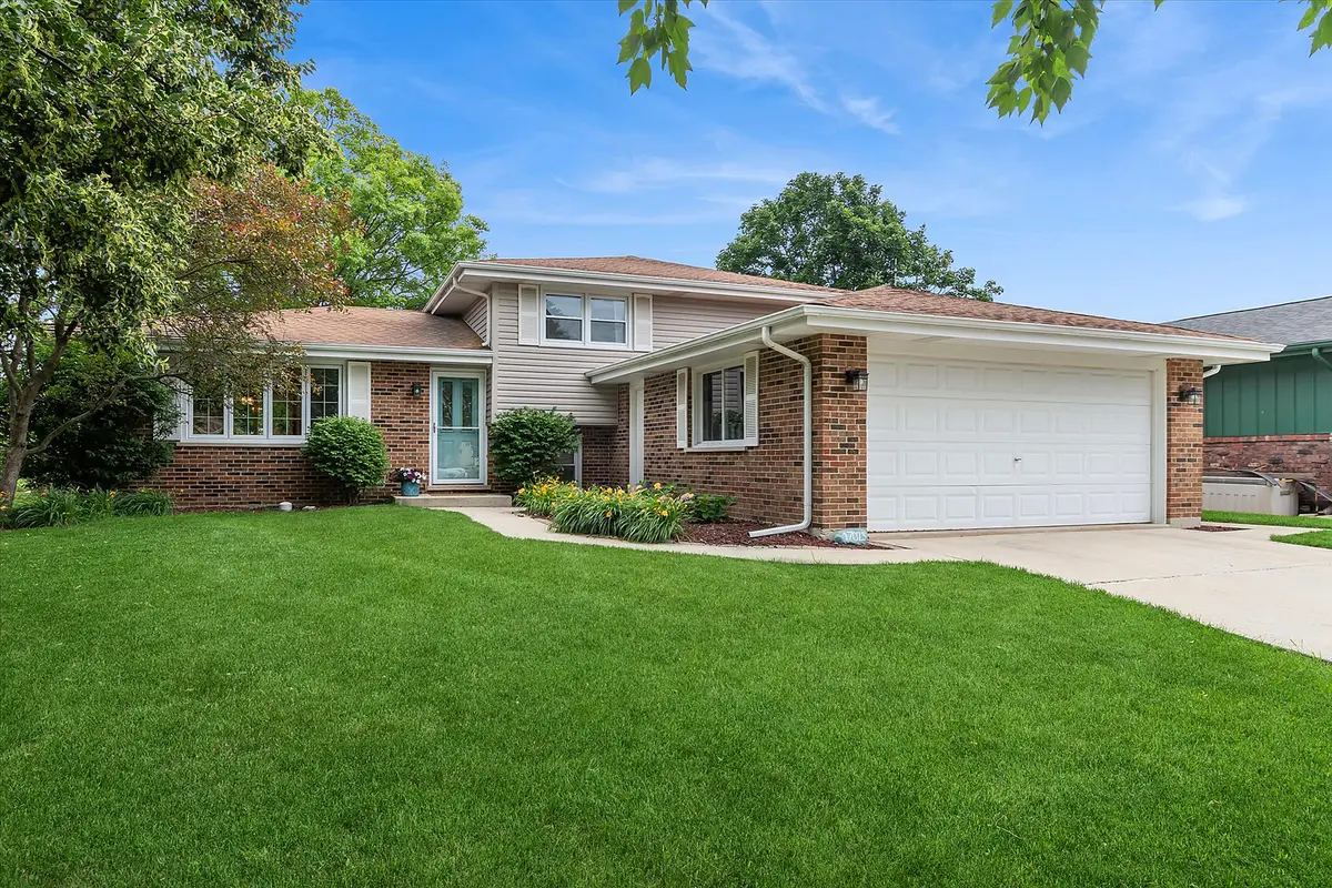 17025 Creekside Avenue, Tinley Park, IL 60487 - #1