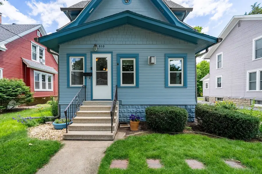 810 S Fell Avenue, Normal, IL 61761 - #3