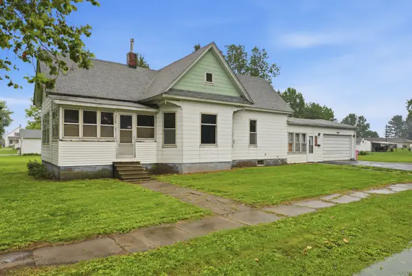201 E Liberty Street, Joy, IL 61260