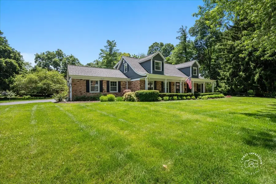 1553 Allen Lane, Saint Charles, IL 60174 - #3