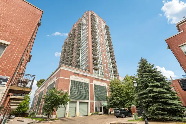 1717 S Prairie Avenue #2206, Chicago, IL 60616