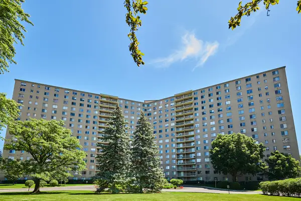 7061 N Kedzie Avenue #913, Chicago, IL 60645